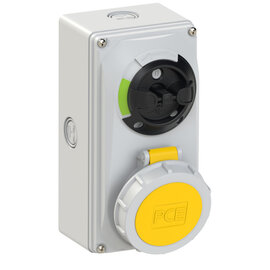 CEE-switched interlocked socket compact 16A 4p 4h IP66/IP67 knock-out