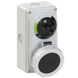 CEE-switched interlocked socket compact 32A 4p 7h IP66/IP67 knock-out